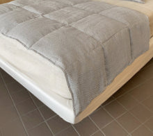 画像をギャラリービューアに読み込む, リネンヘリンボーンハーフダウンケット